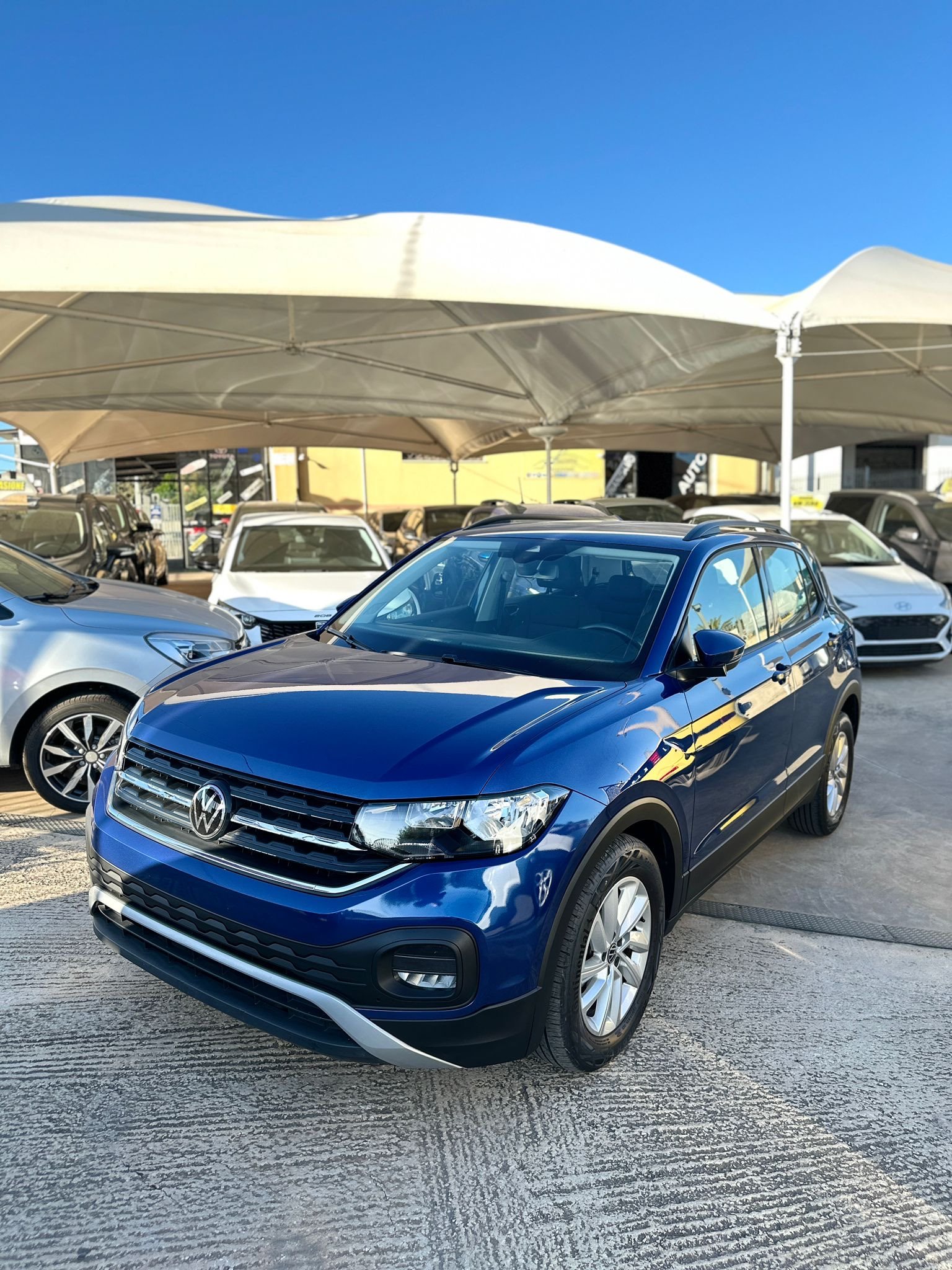 VOLKSWAGEN T-Cross